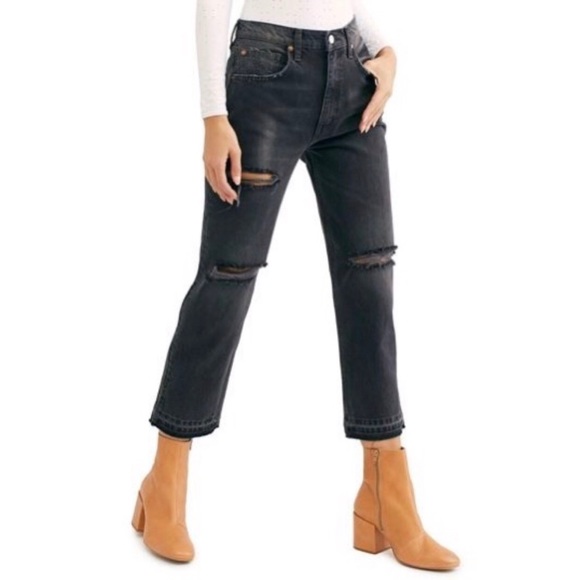 NWT WE THE FREE 24 Lita Black Cropped Jeans - Picture 2 of 8